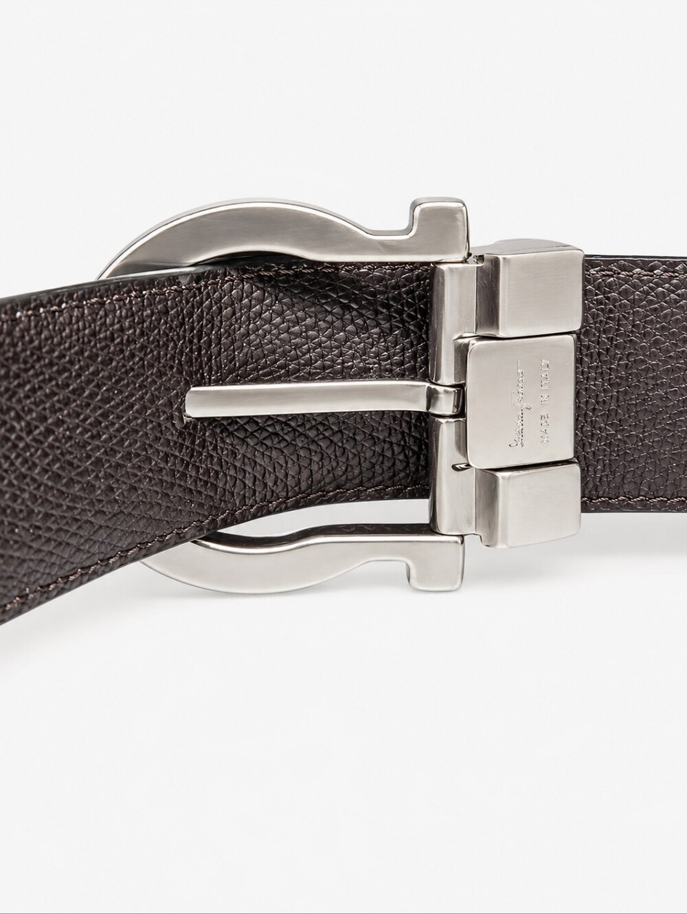 SALVATORE FERRAGAMO | Black Saffiano Leather Gancini Belt Size 36 Italy - Picture 3 of 5